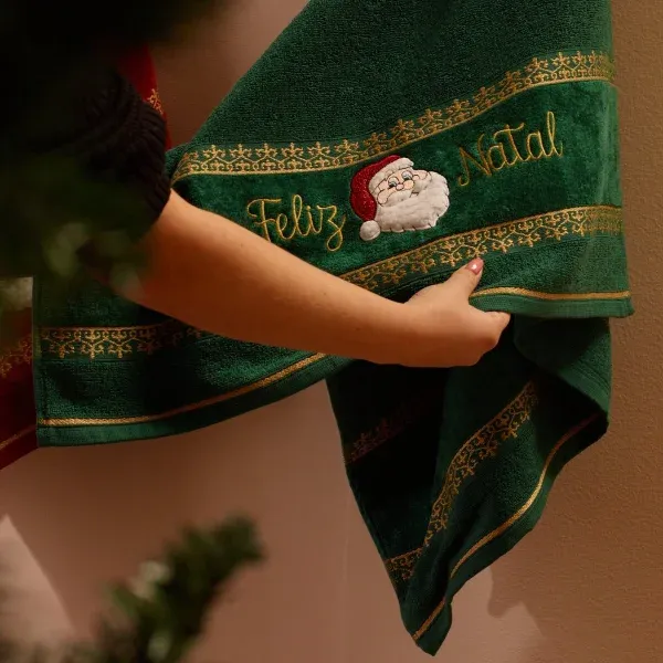 Toalha de Banho Appel Home Natalina Bordada – 100% Algodão 68cm x 1,35m – Noel Verde, foto 5
